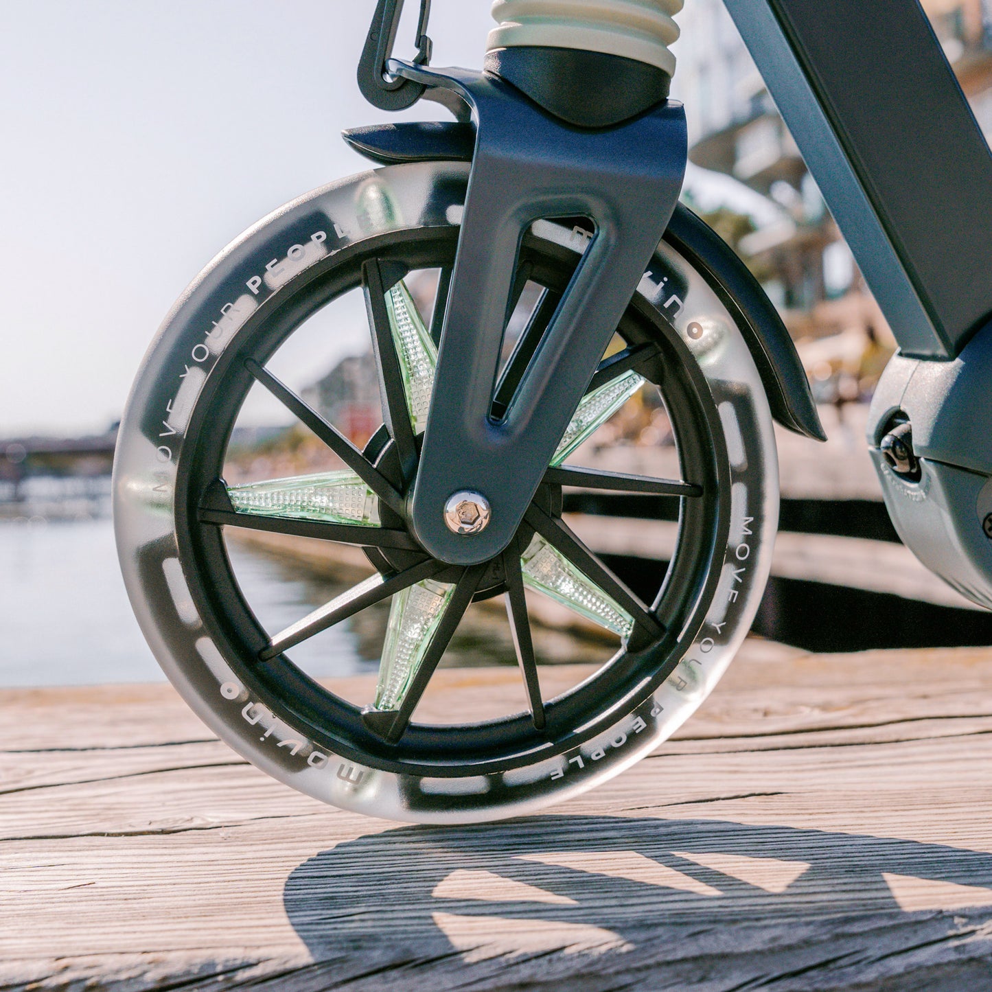 Movino City Light (verde acero-menta)