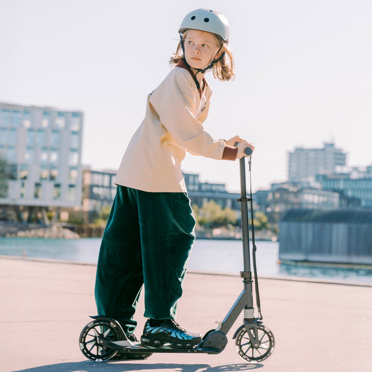 Movino City Light (verde acero-menta)